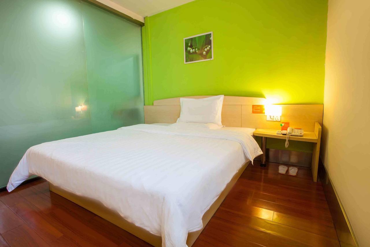 7Days Inn Changchun Renmin Avenue Pingquan Road Екстер'єр фото