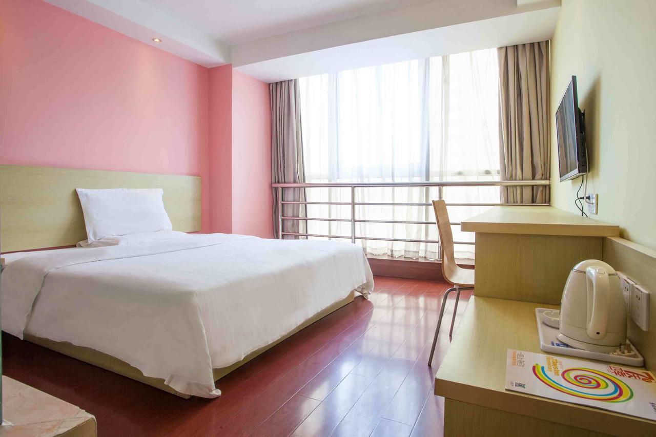 7Days Inn Changchun Renmin Avenue Pingquan Road Екстер'єр фото